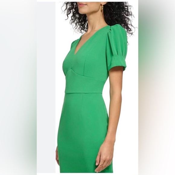Dresses & Skirts - DKNY Sheath Scuba Green Dress